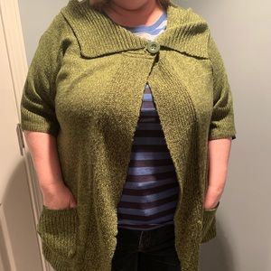 Short Sleeve Olive Green Plus Size Women Cardigan